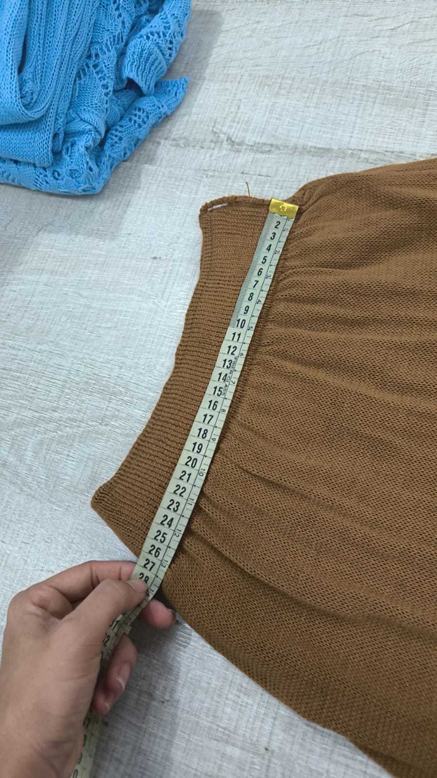 Saia Midi Tricot Vazada — imagem 5
