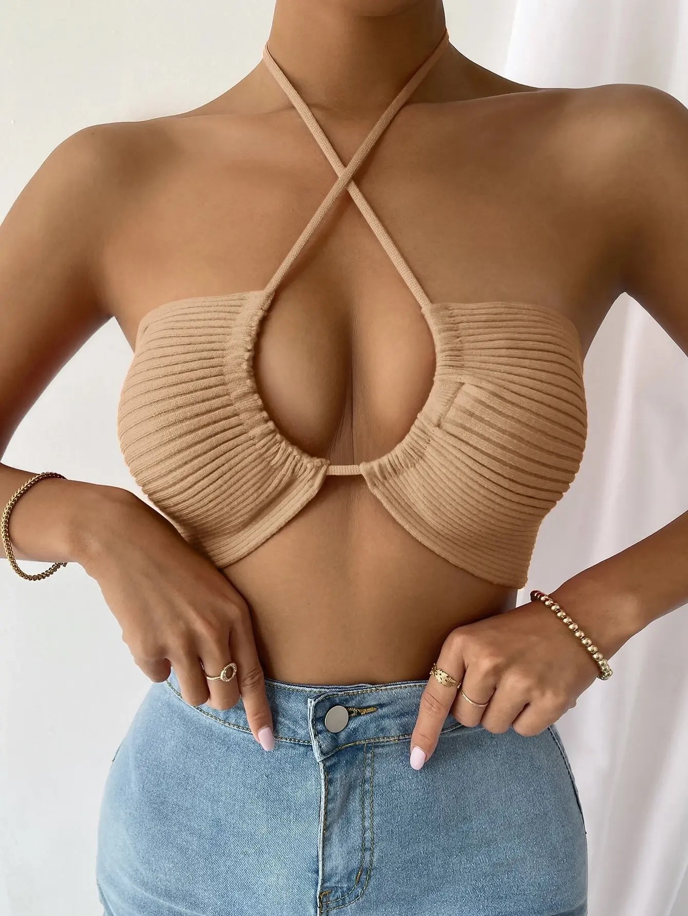 Cropped Tricot Modal Alça Fina Decote Redondo — imagem 3